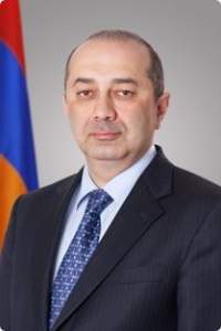 Armen_Yeganian